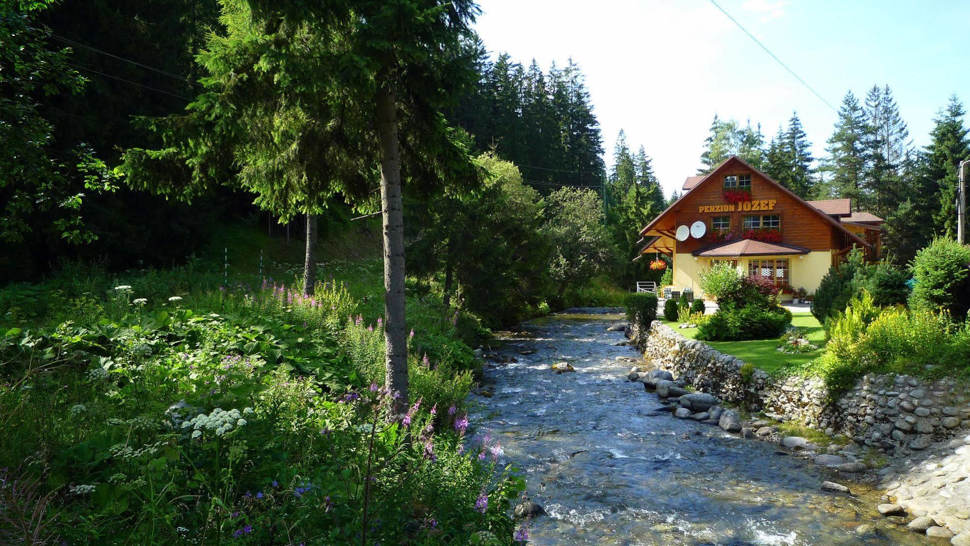 Penzion Jozef Demanovska Dolina Bagian luar foto