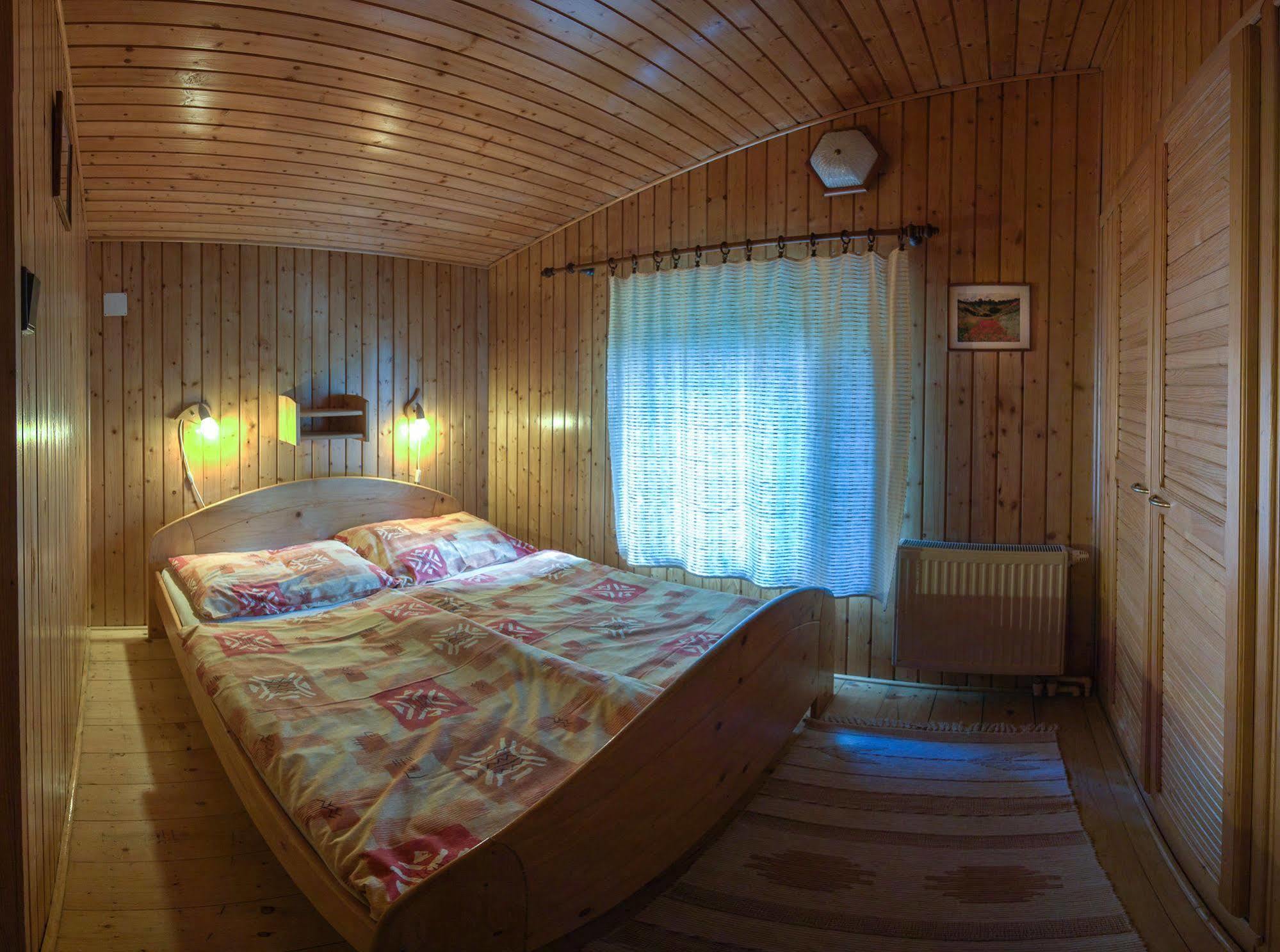 Penzion Jozef Demanovska Dolina Bagian luar foto